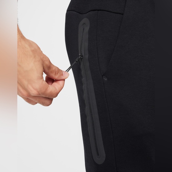 Nike Tech Men's Fleece Joggers Size L Black CU4495-010 - Picture 12 of 15